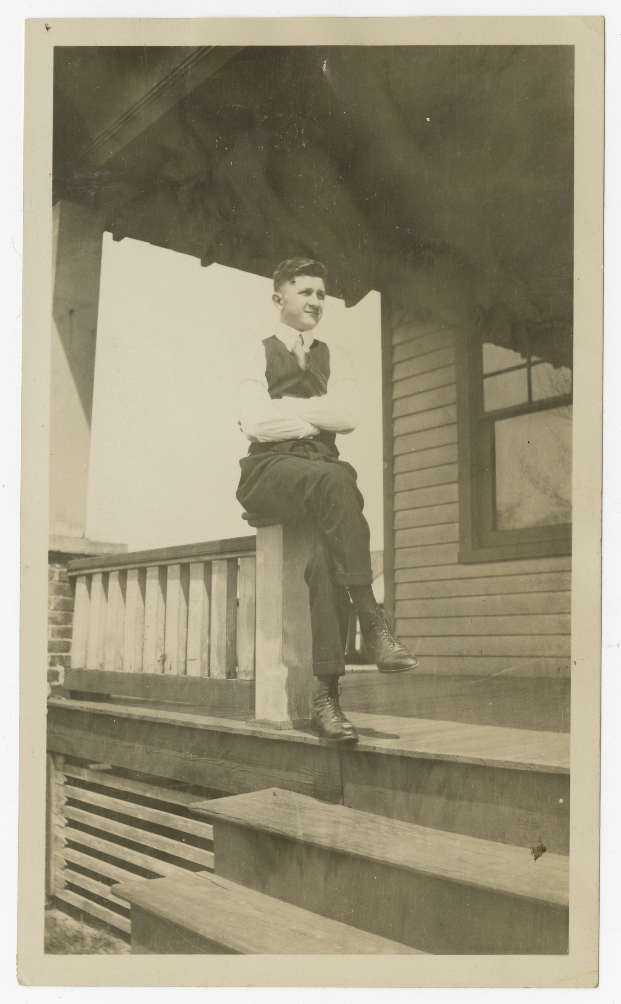 Photograph (1 of 2) found in the case file of Marion Sliva (#11707)