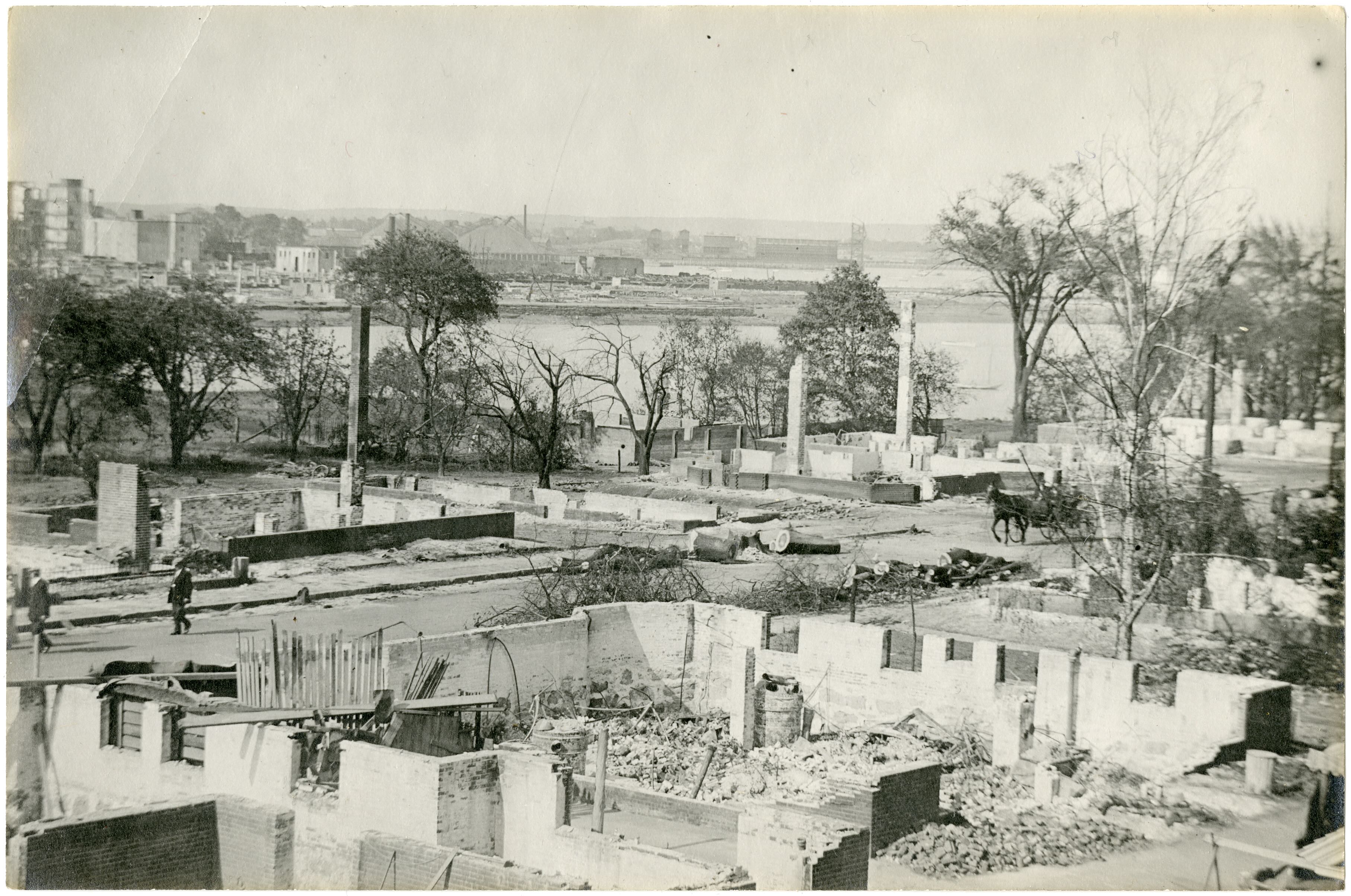 Building ruins after the fire