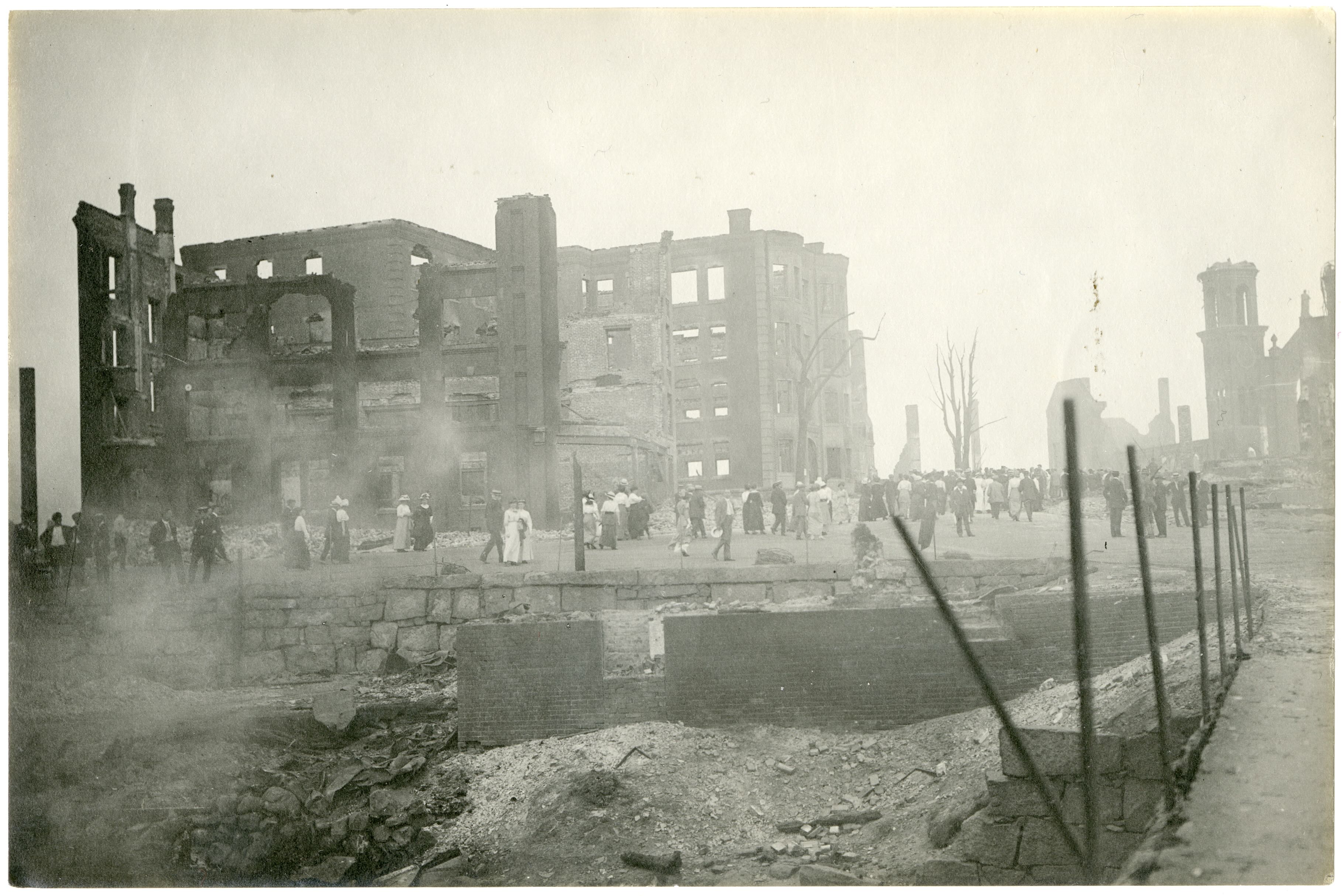 People observing the ruins